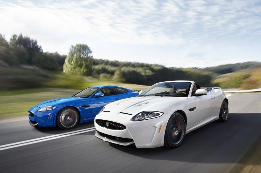  Jaguar XKR-S Convertible 2012 года  (фото 12 из 45)
